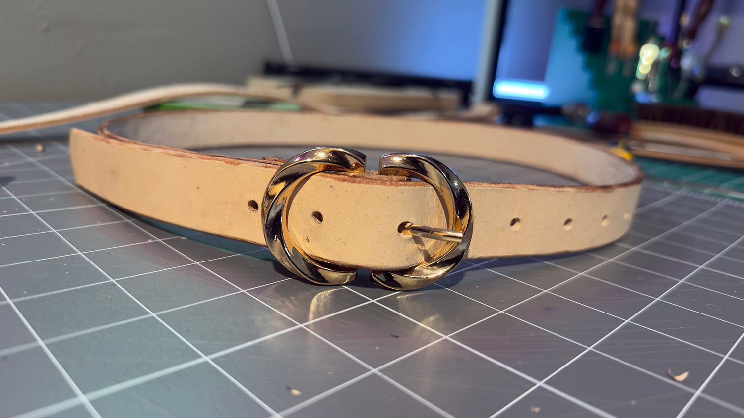 The Carolyn – Handcrafted Signature Belt