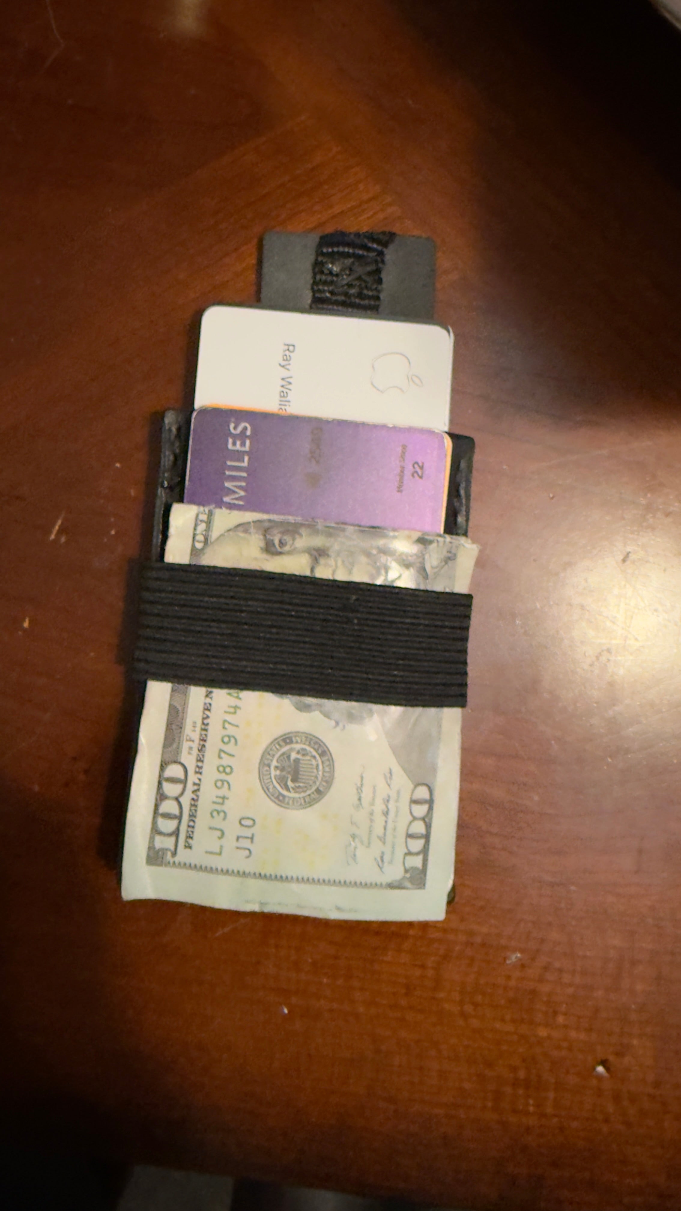 The Michael – Minimalist Pull-Tab Wallet